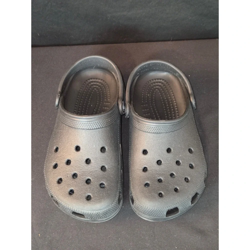 Crocs Classic Clogs Kid's Size J2‎ Slip On Casual Shoes Black